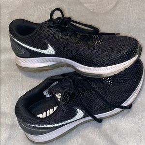 Nike Black Running Shoes Size 8